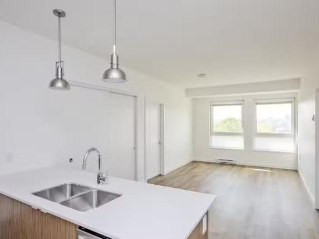 Condo for rent in Vancouver, British Columbia