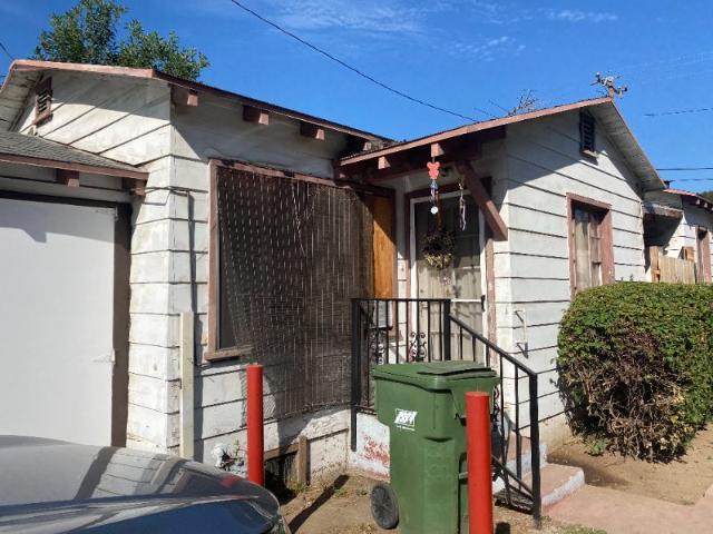 Room for rent in Alhambra, California