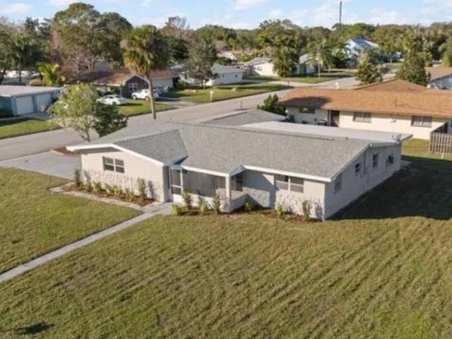 Room for rent in Melbourne, Florida