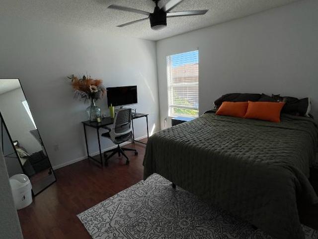 Room for rent in Orlando, Florida