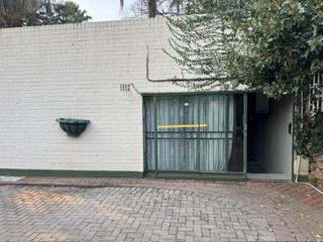 House for rent in Waterkloof, Gauteng