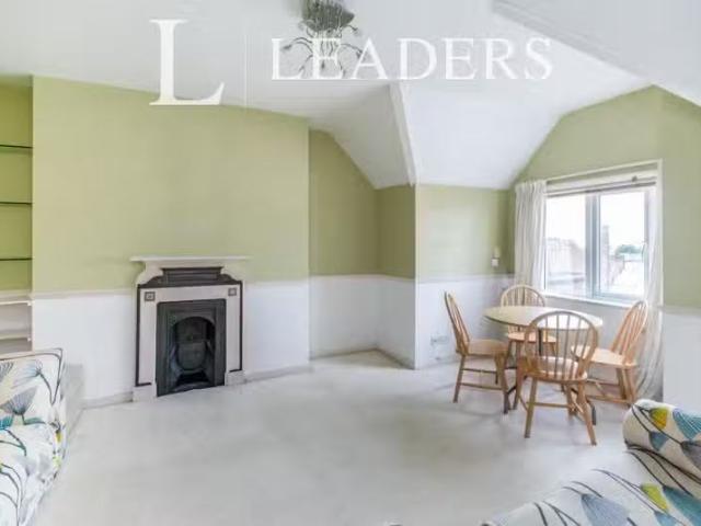 Apartment for rent in Loughborough Junction, Greater London