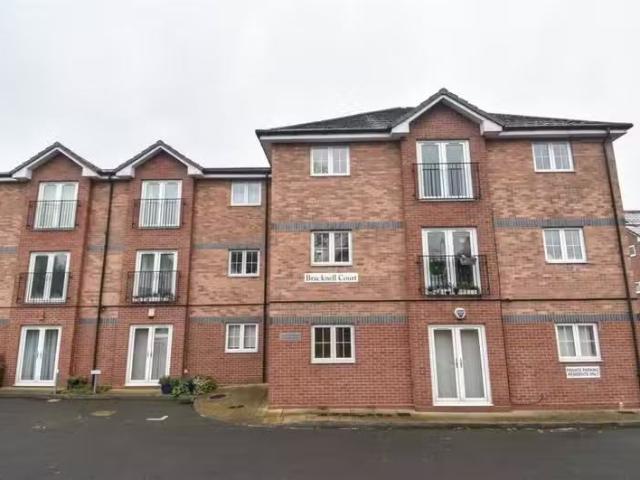 Apartment for rent in Masefield, Turves Green
