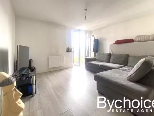 Apartment for rent in Bolton Low Houses, Hampshire