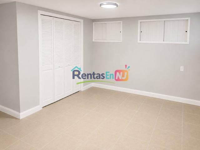 Room for rent in Newark, New Jersey