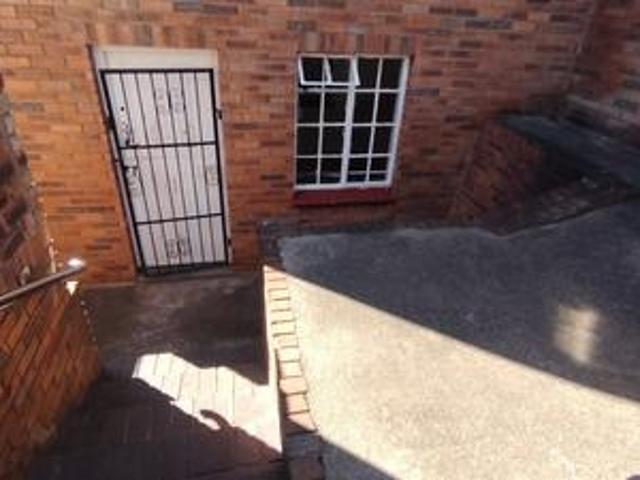 Apartment for rent in Queensburgh, Kwazulu-natal