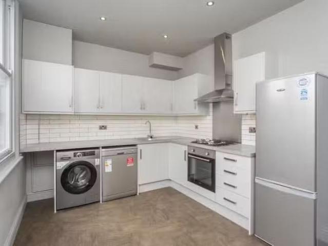 House for rent in Ditchling, Iford