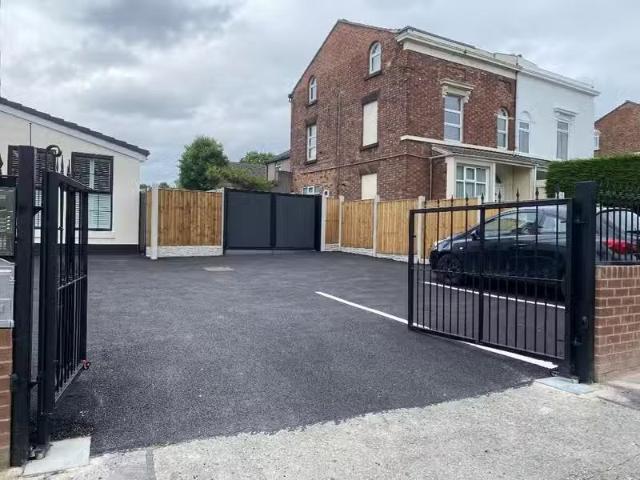 House for rent in Birkenhead, Wirral