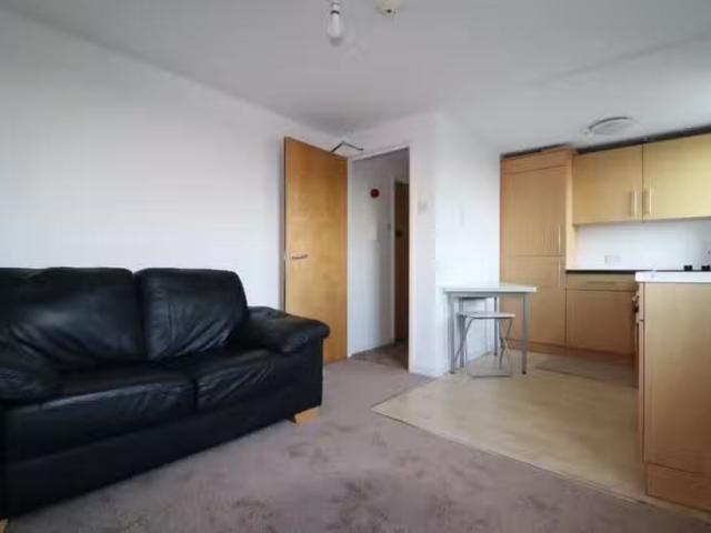 House for rent in Falcon Lodge, Wales
