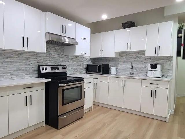 Apartment for rent in Laurel, Edmonton