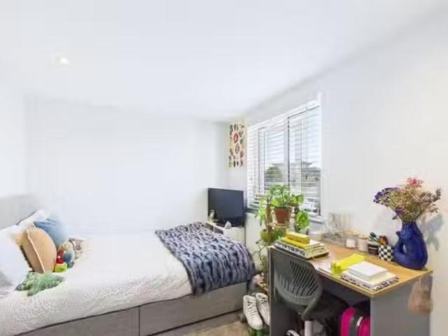 House for rent in Worthing, West Sussex