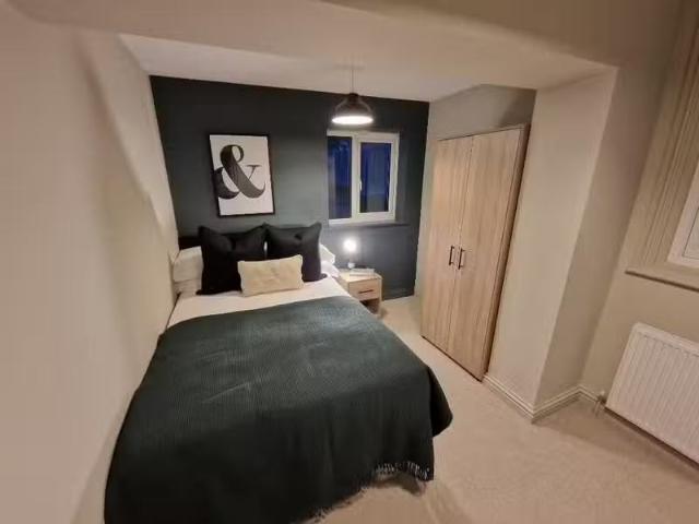 House for rent in California, Key Street