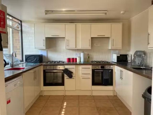 House for rent in Pinfold, Leicestershire