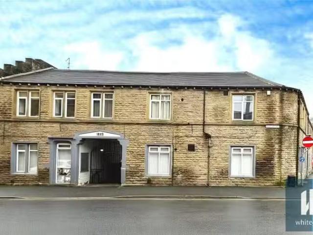 House for rent in Huddersfield, West Yorkshire
