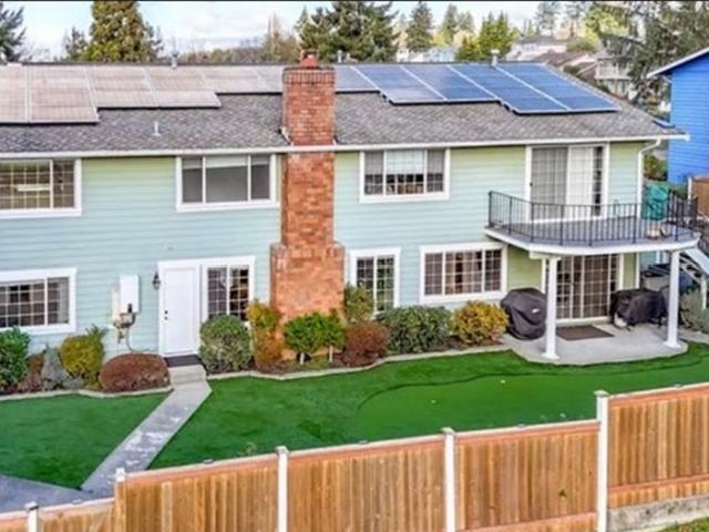 Room for rent in University Place, Washington