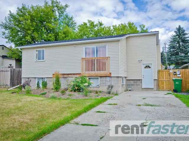 Apartment for rent in Montgomery, Calgary