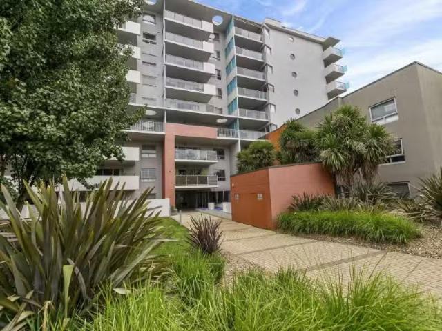 Apartment for rent in Braddon, North Canberra
