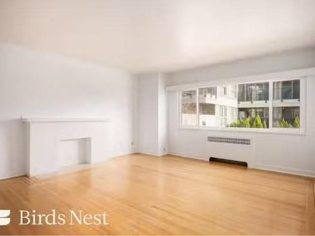 Apartment for rent in New Westminster, British Columbia