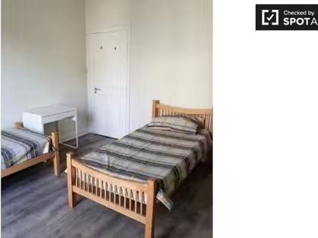 House to rent in Bluebell, North Tipperary