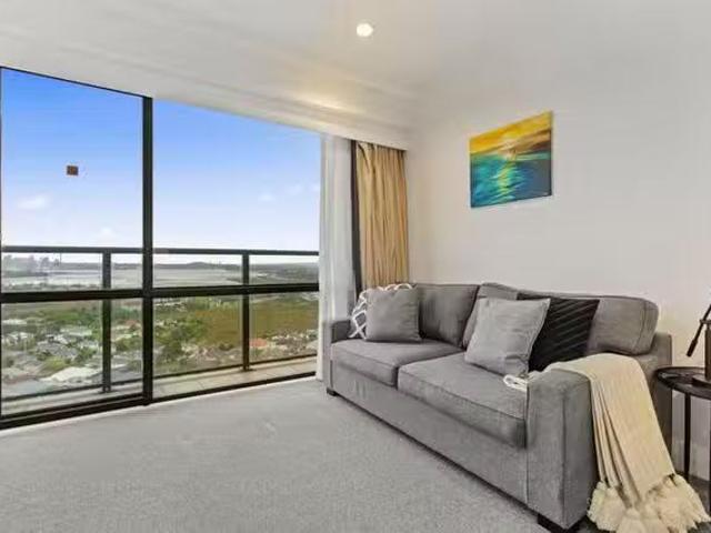 Apartment for rent in Takapuna, Oroua County