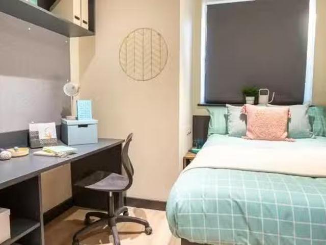 Apartment for rent in Brunswick, Brighton & Hove