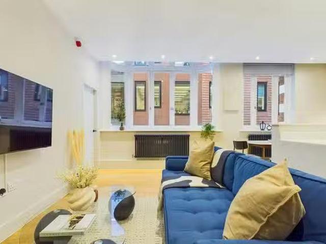 Apartment for rent in Soho, Greater London