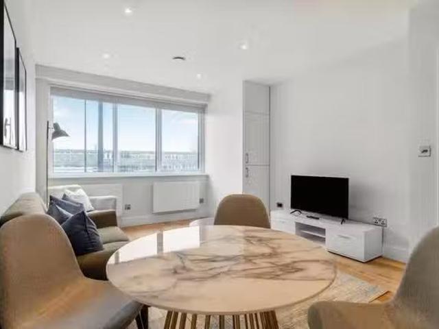 Apartment for rent in Eastleigh, Helford
