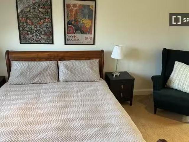 House to rent in Bluebell, North Tipperary