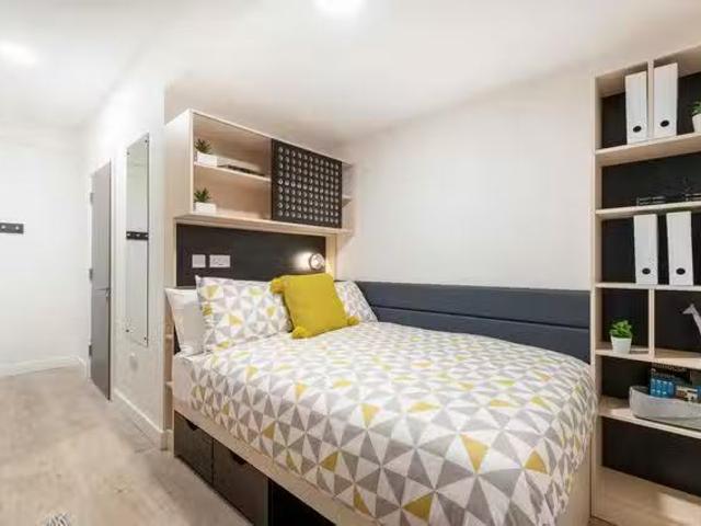 House to rent in Bluebell, North Tipperary