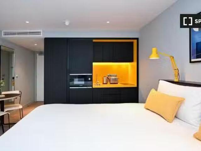 Apartment to rent in Bluebell, North Tipperary