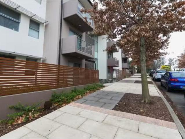 Apartment for rent in Phillip, District of Woden Valley