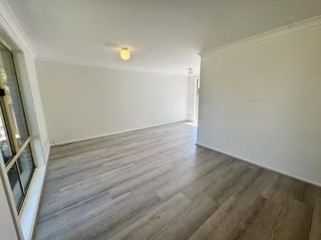 House for rent in Oxley Park, New South Wales