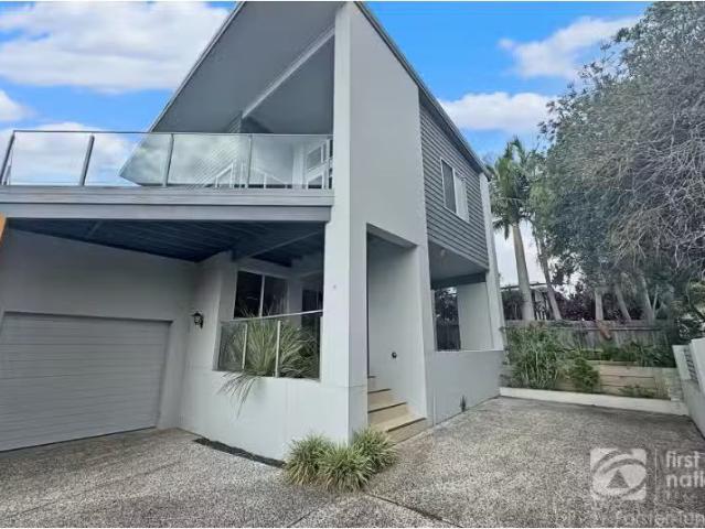 Condo for rent in Diamond Beach, New South Wales