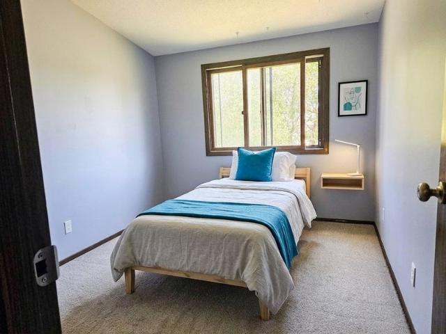 Room for rent in Hennepin, Minnesota