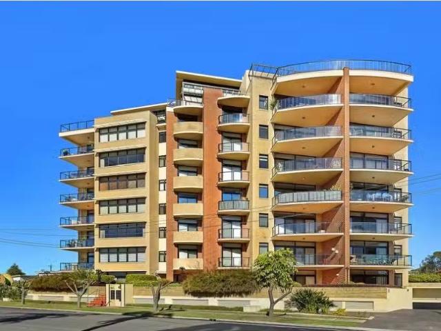 Apartment for rent in The Entrance, New South Wales