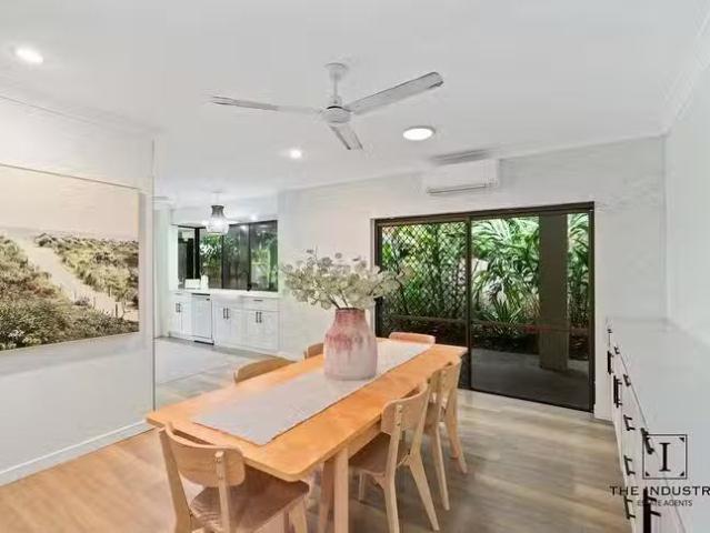 House for rent in Palm Cove, Queensland