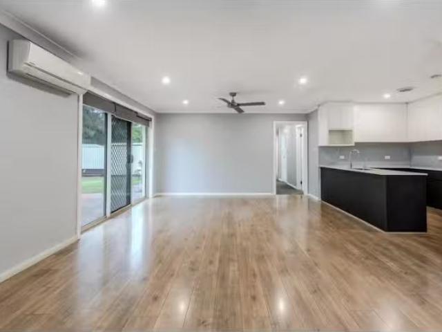 Condo for rent in Sydney, New South Wales