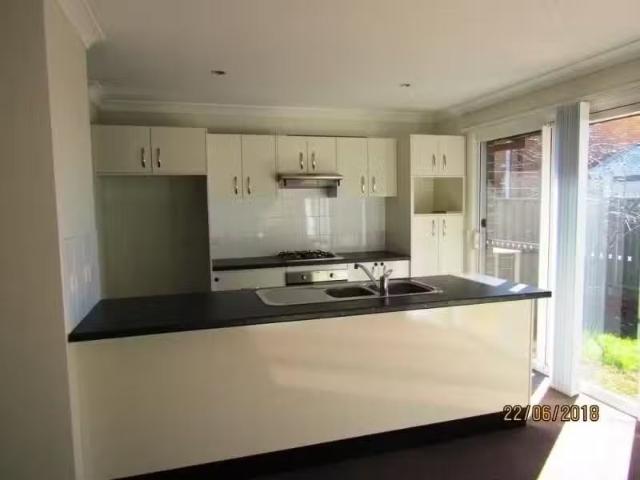 Condo for rent in Bathurst, New South Wales