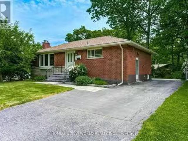 House for rent in Burlington, Ontario