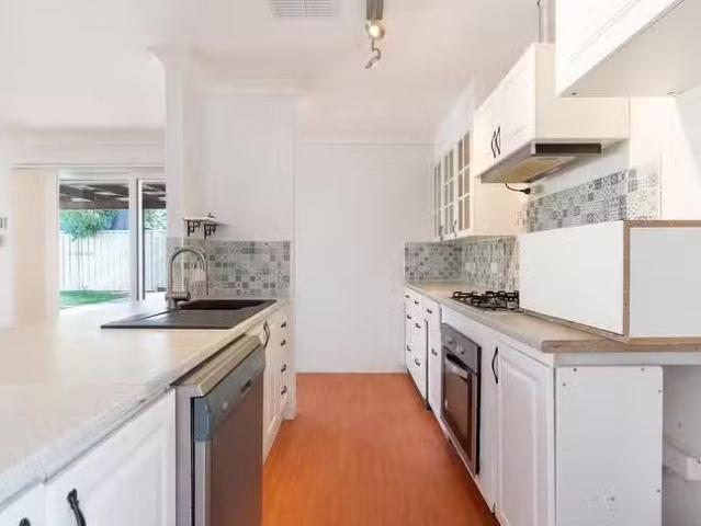 Apartment for rent in Parklands, Western Australia
