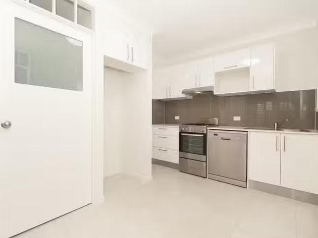 Apartment for rent in Toombul, Queensland