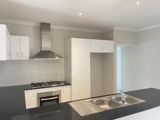 House for rent in Landsdale, Western Australia