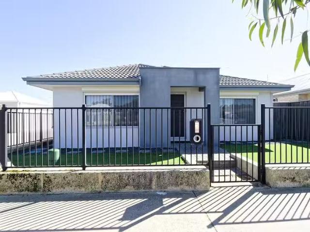 House for rent in Parklands, Western Australia
