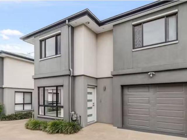 Condo for rent in Sydney, New South Wales