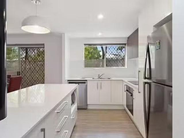 Apartment for rent in Toombul, Queensland