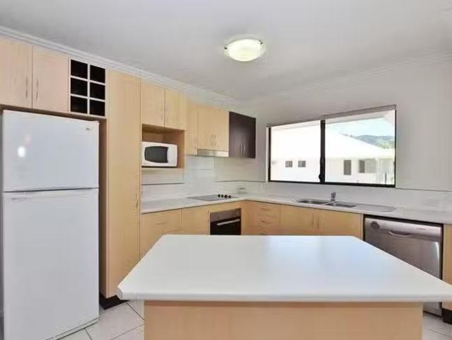 Apartment for rent in Trinity Beach, Queensland