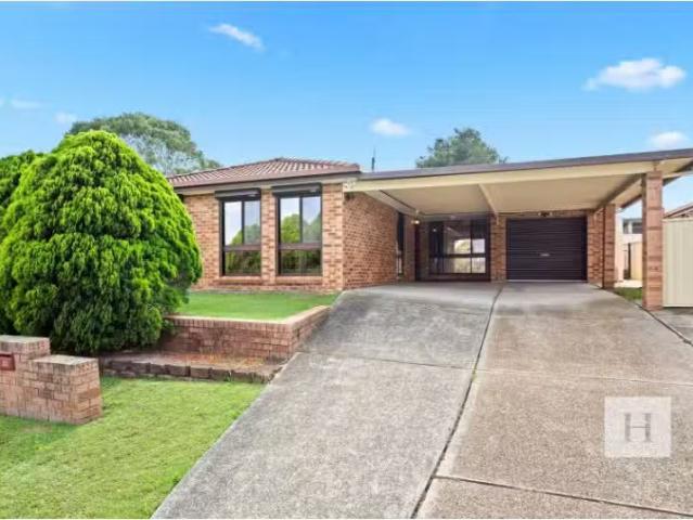 House for rent in Lake Haven, New South Wales