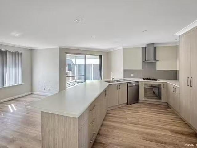 House for rent in St James, Western Australia