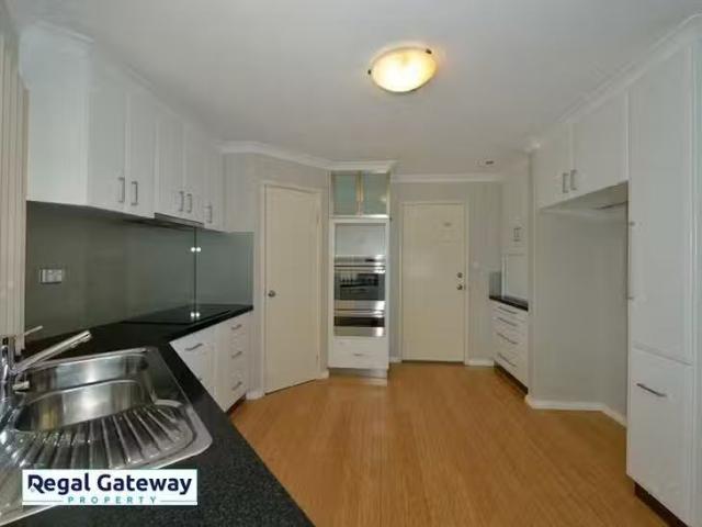 House for rent in Port Kennedy, Western Australia
