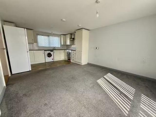 House to rent in Gorteeny, Connacht